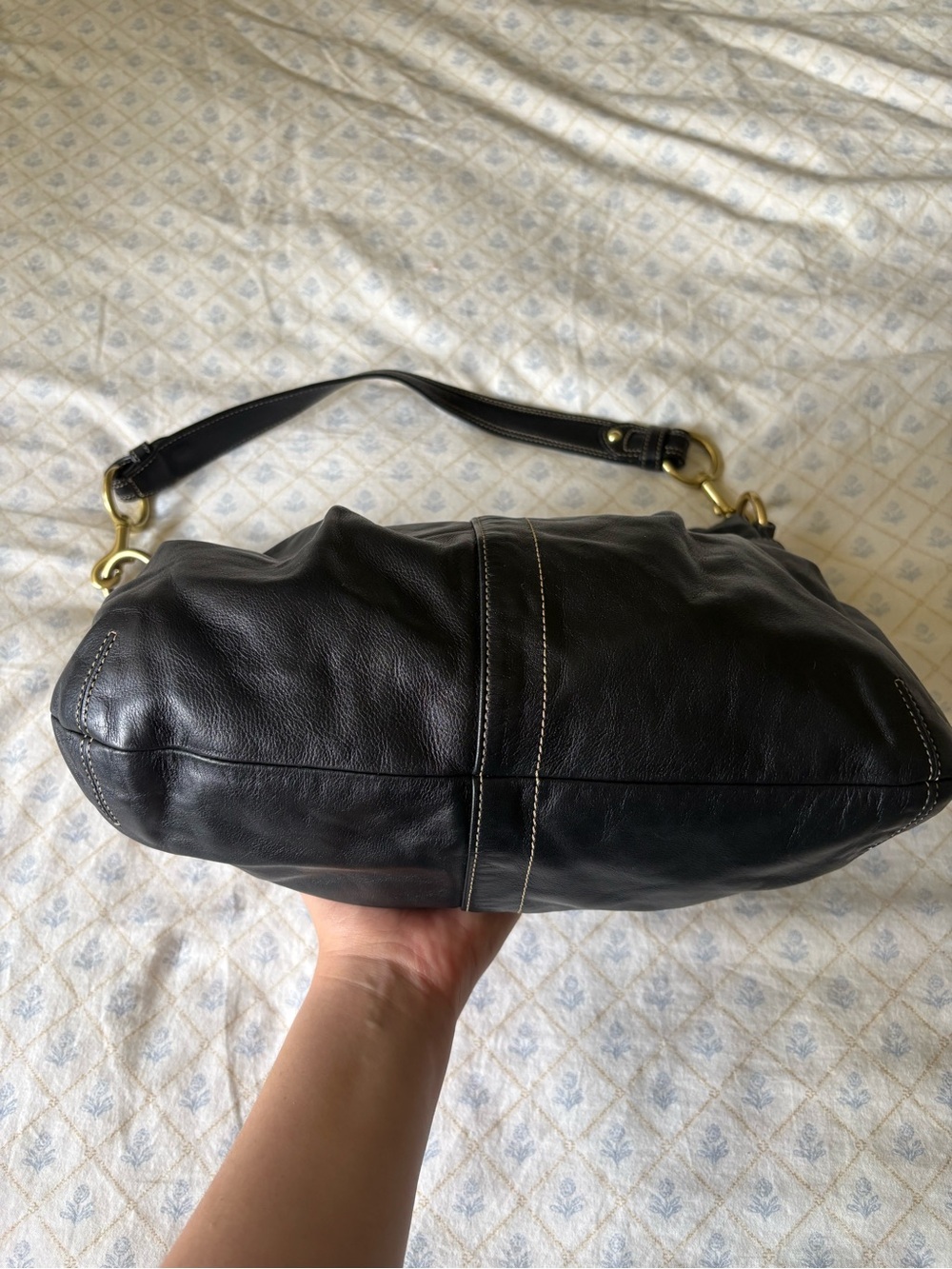Coach Black Leather Shoulder Bag - Picture 4 of 6